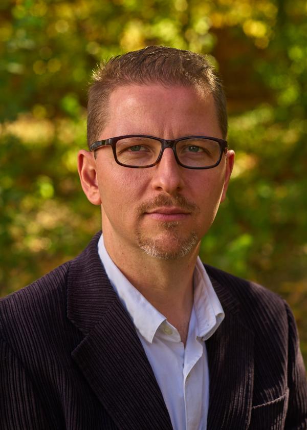 Dr. Fernando Riosmena